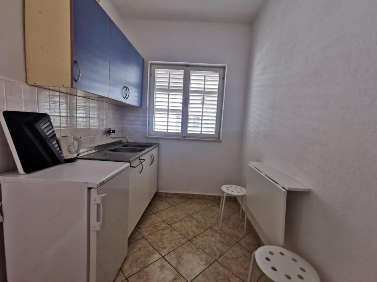 Apartments Angela Makarska Ruang foto