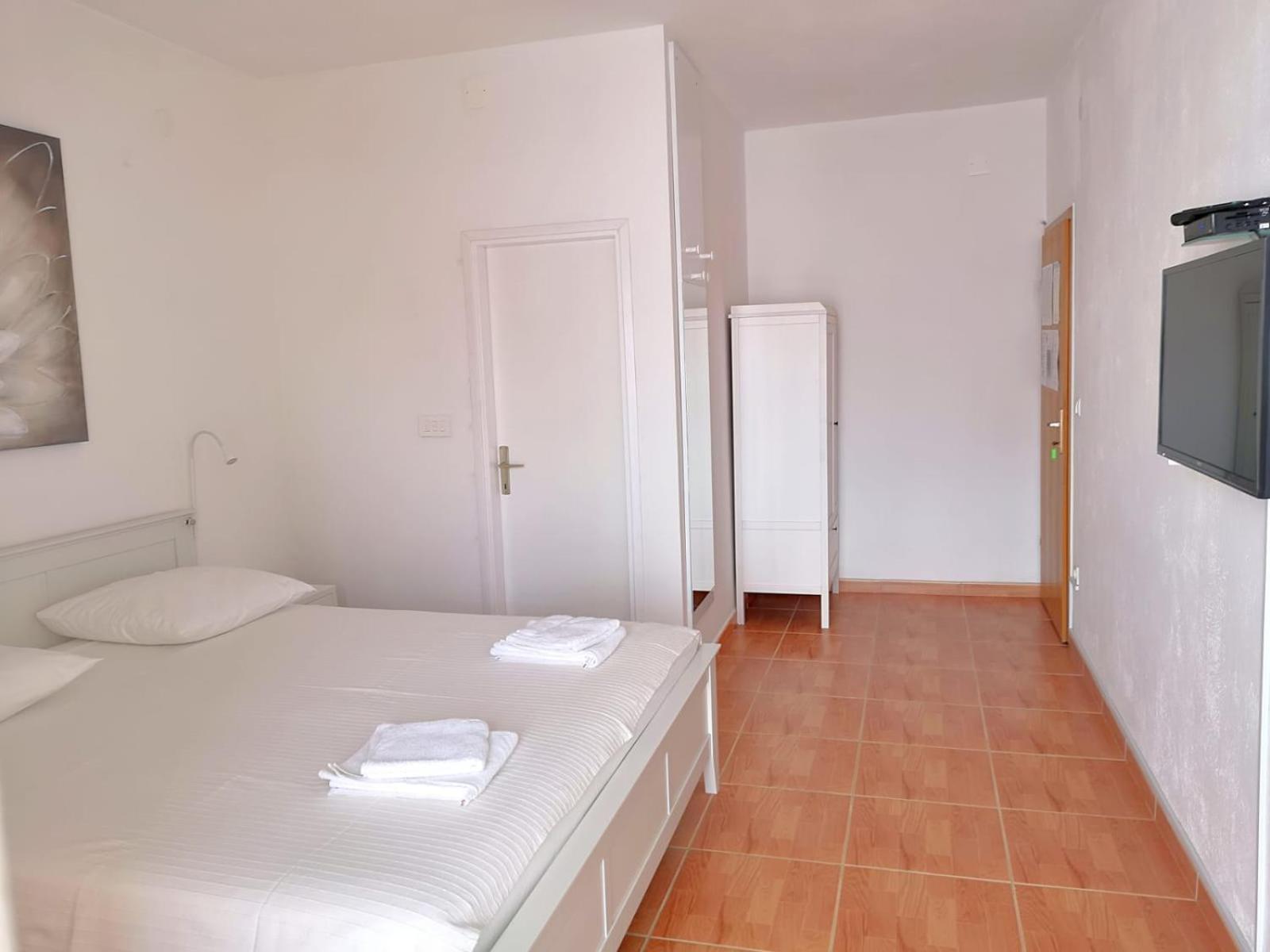 Apartments Angela Makarska Ruang foto
